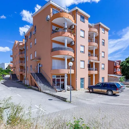 Lola Apartment Zadar